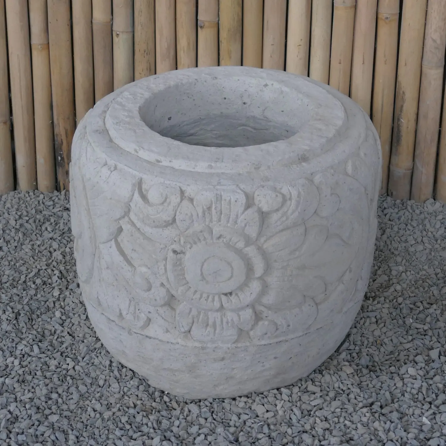  Product image 5 of the product “Balinese style high round pot, with carving - 55cm Dia., 60cm Height, Taro sand ”